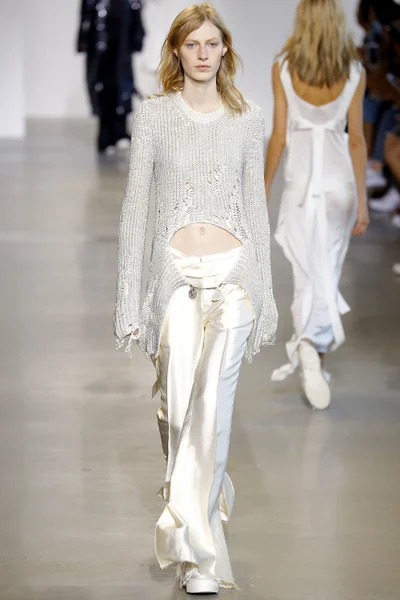 Look 31